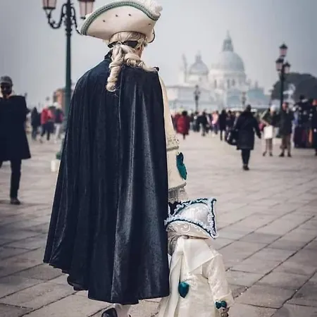 Moonlight Attic Апартаменты *