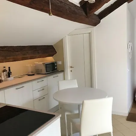 Moonlight Attic * Venetië