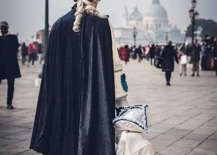 Moonlight Attic Apartman *