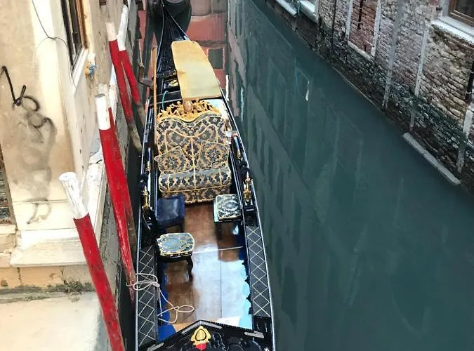 Moonlight Attic Wenecja